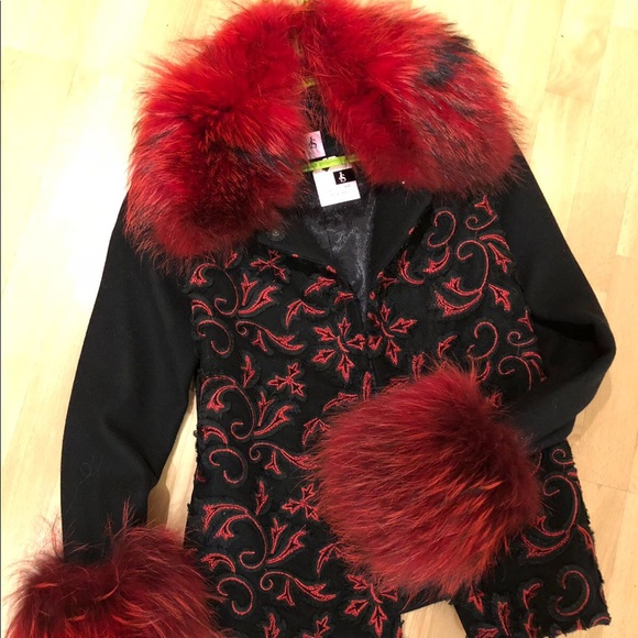 Super gorgeous Coat with natural red fur - Picture 2 of 2